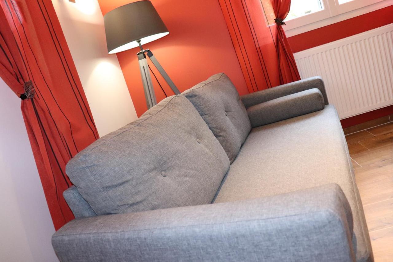 Les Eglantines Rez-de-jardin Apartment
