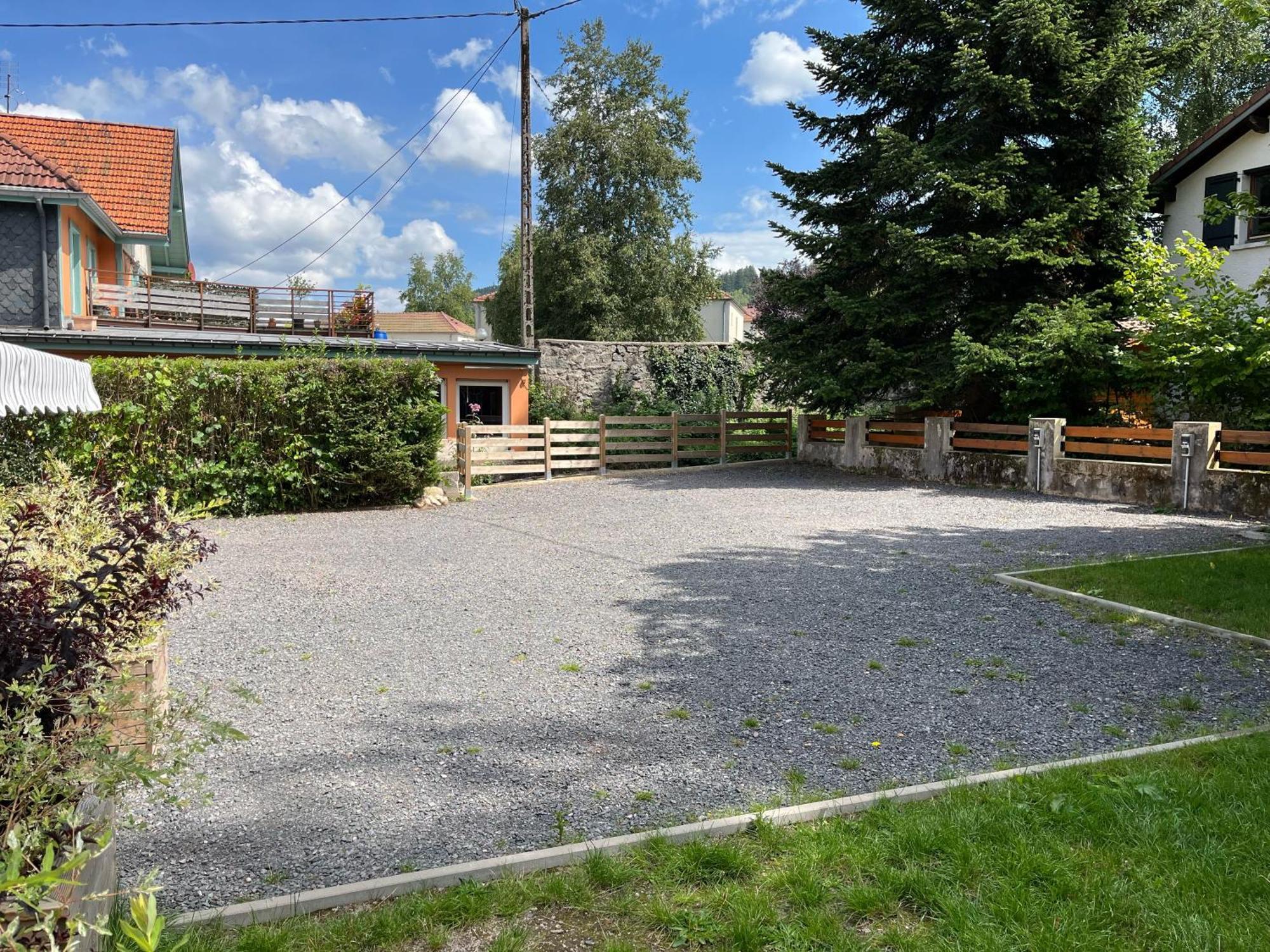 Apartment Les Eglantines Rez-de-jardin